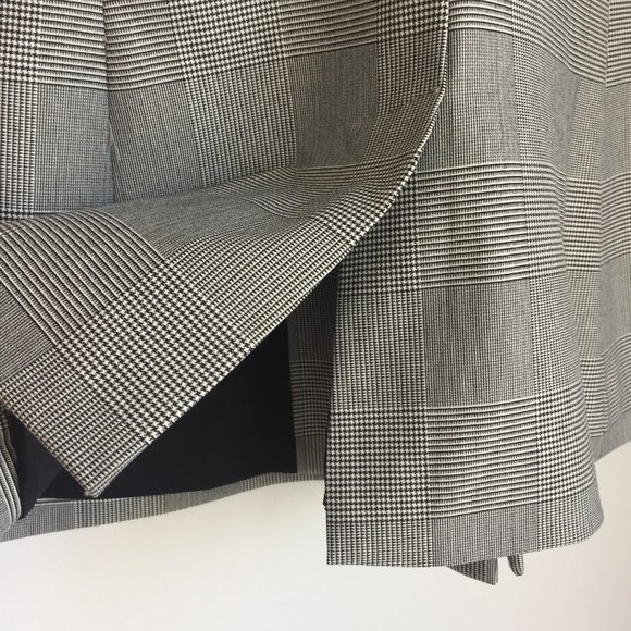 Gingham Checked Blazer - perfect for Fall/Winter - Picture 6 of 8